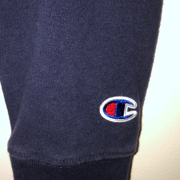 champion sweatshirt - Picture 3 of 4